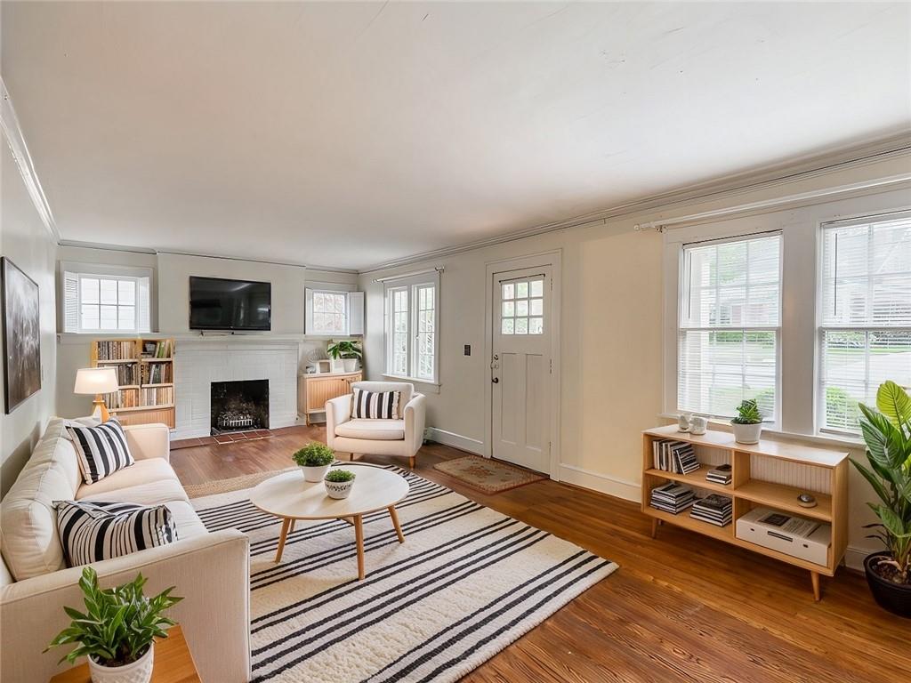 2129 Fairhaven Circle NE