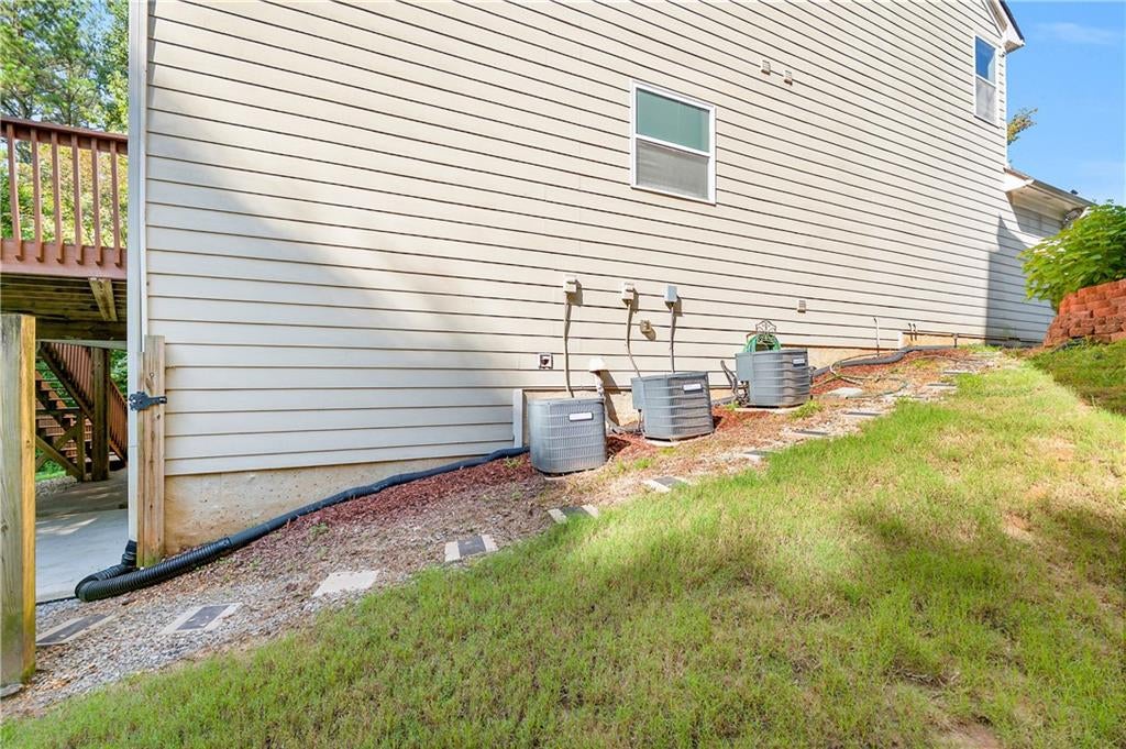 2113 Worrall Hill Drive