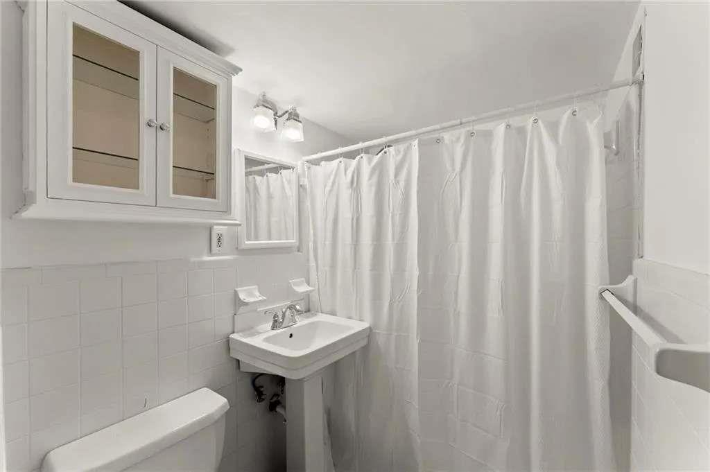 3510 Roswell Drive N3