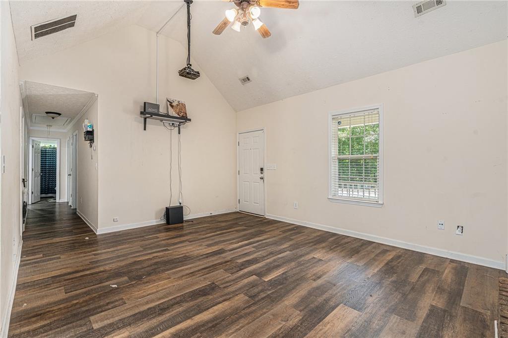 220 Windpher Ridge, Hampton, Georgia image 6