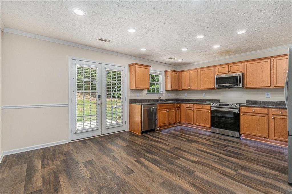220 Windpher Ridge, Hampton, Georgia image 7