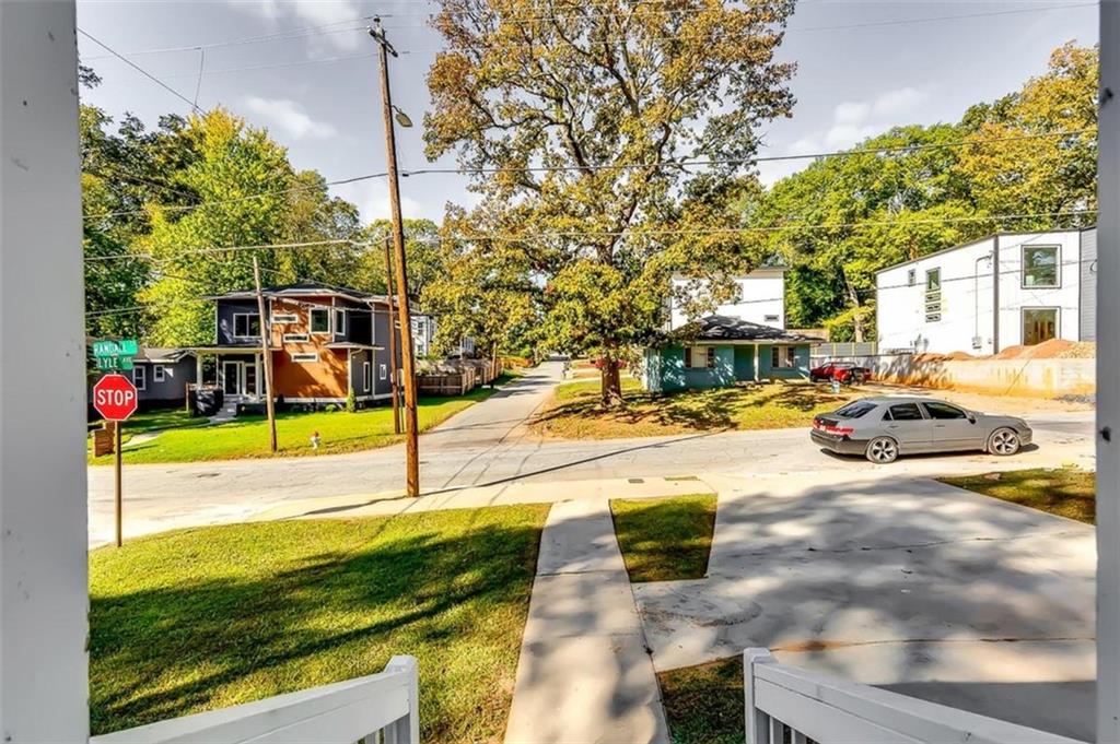 2876 Randall Street, East Point, Georgia image 27