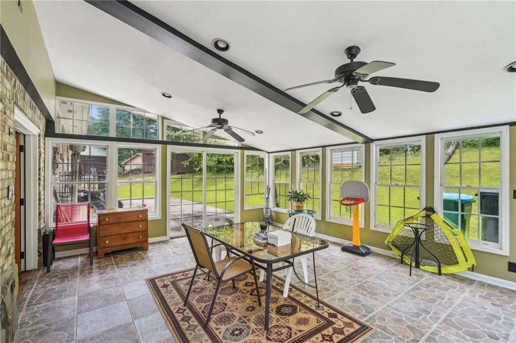 2201 Colonial Oak Way, Stone Mountain, Georgia image 30