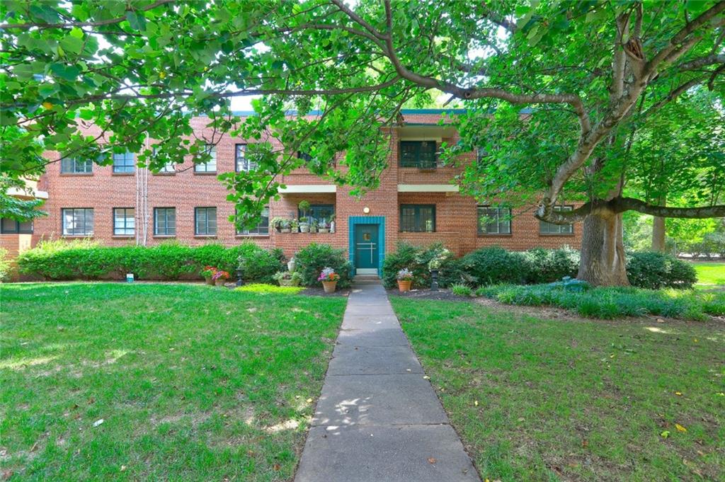 1400 Chalmette Drive NE 2