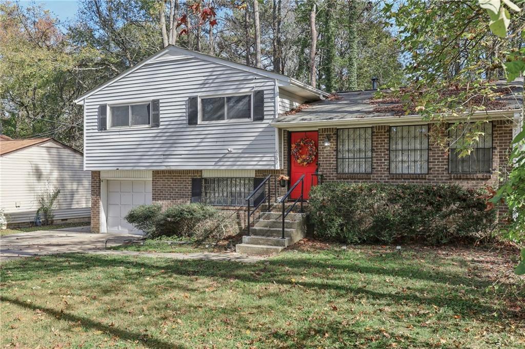 6292 Crestview Lane, Forest Park, Georgia image 3