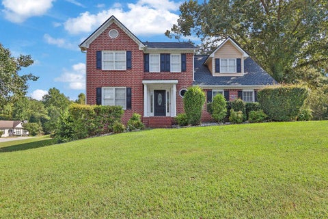 Homes For Sale - 1892 Rockbrook Court<br/> Snellville, GA 30078
