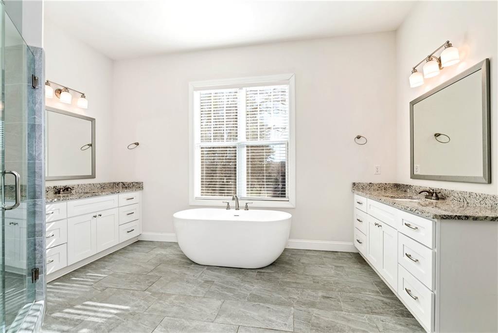5924 Mitchell Street, Flowery Branch, Georgia image 29