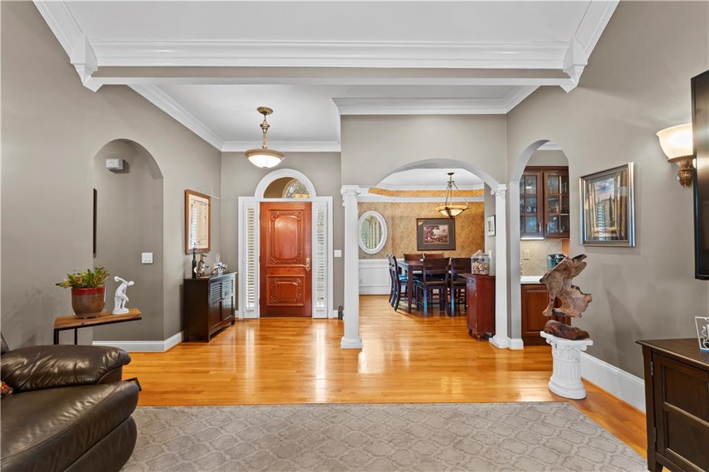 379 Bridgebrook Lane SW