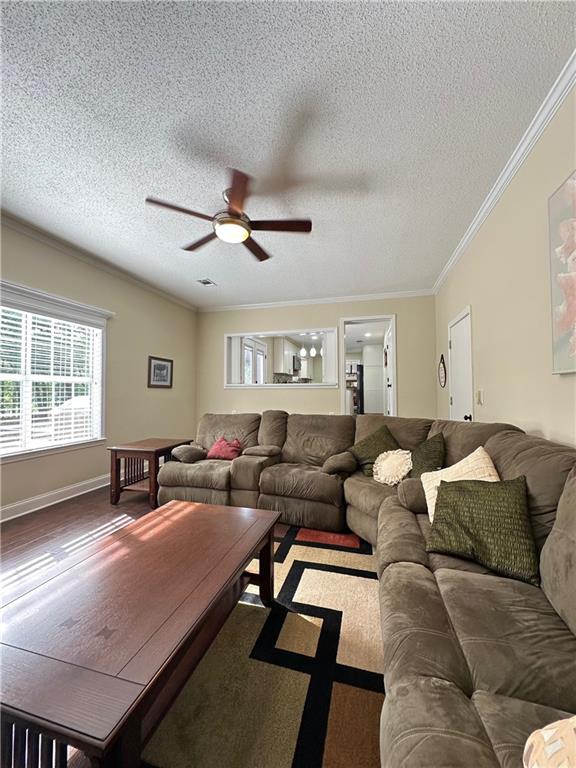 6940 Treeline Drive, Cumming, Georgia image 18