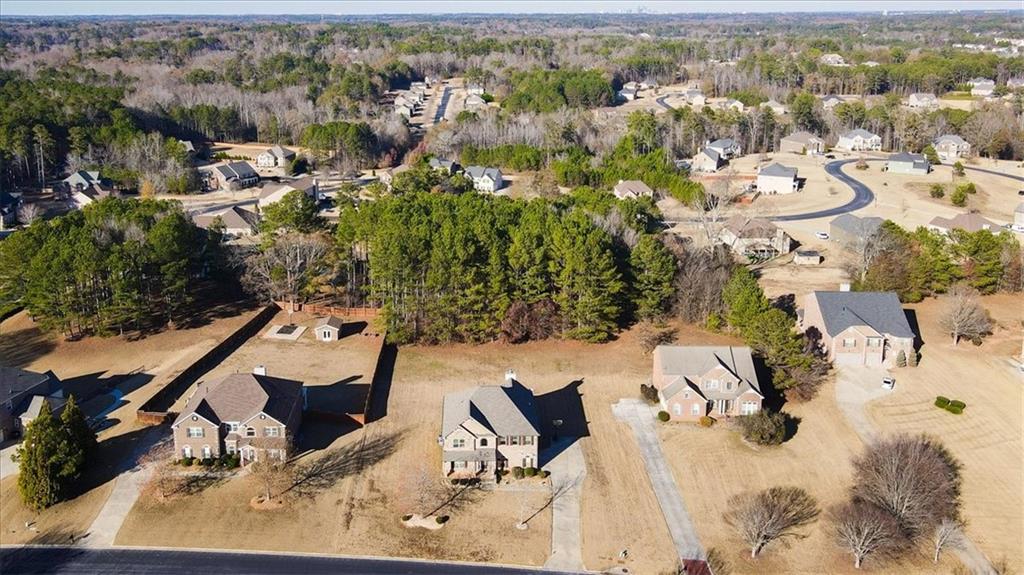 104 SHIMMERING WATERS Lane