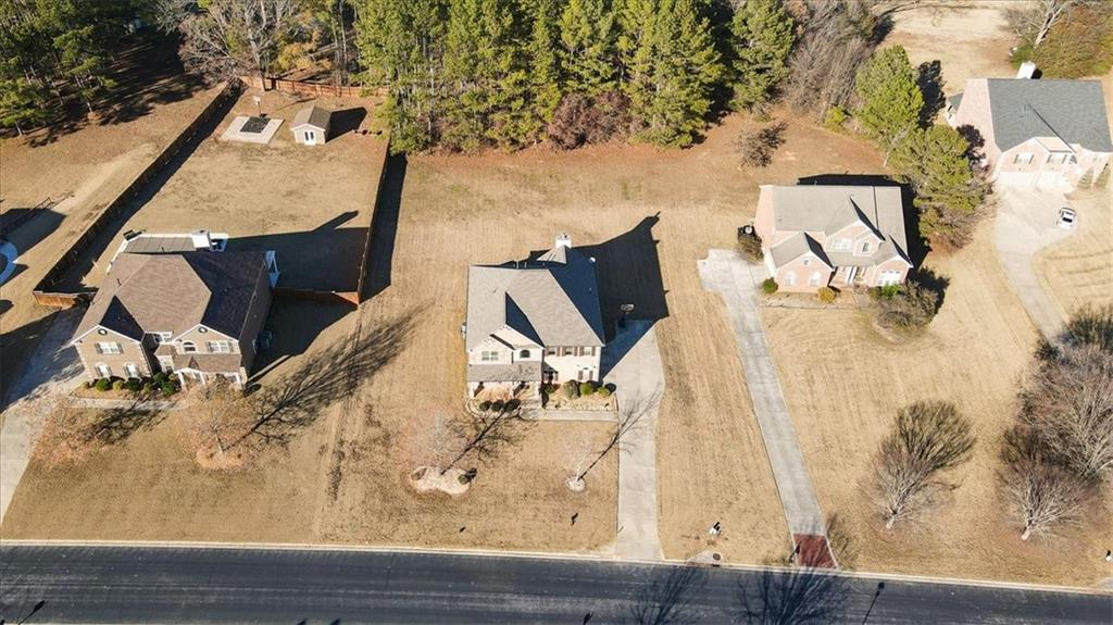 104 SHIMMERING WATERS Lane