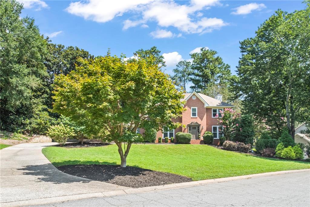 3201 Lakeridge Drive SE