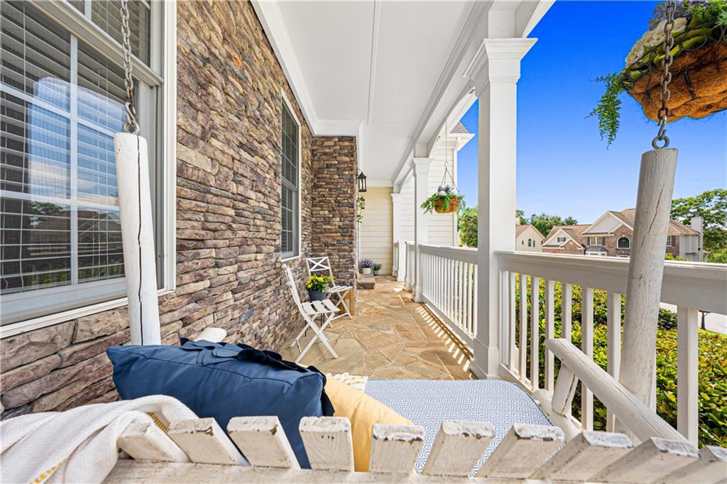 398 Vista Lake Drive