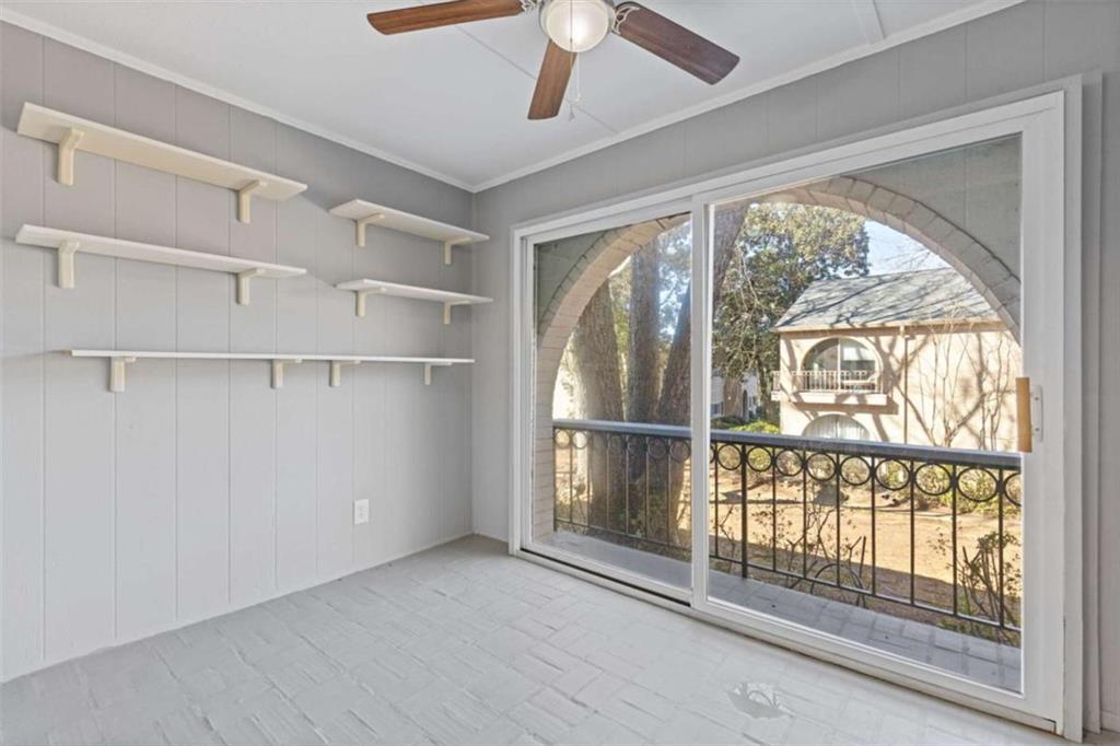 Henderson Mill - Residential
