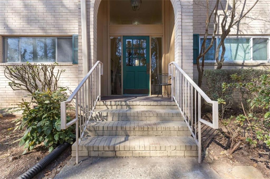 Henderson Mill - Residential