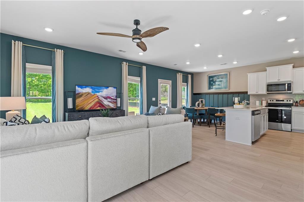 8 Camellia Drive