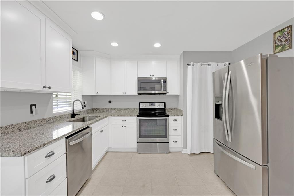 Frontier Trails - Residential Lease