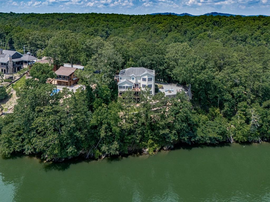 7560 Island Mill Road