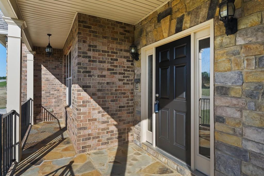 1116 Barberry Court, Jefferson, Georgia image 3