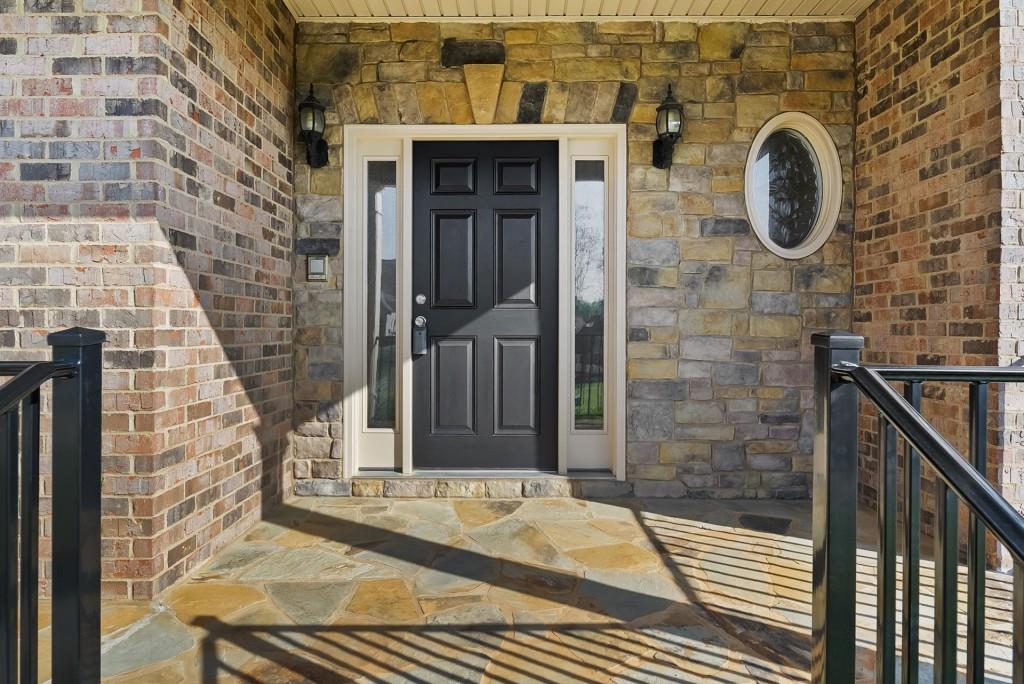 1116 Barberry Court, Jefferson, Georgia image 2