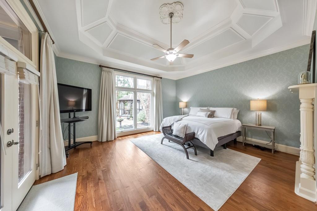 2160 Kensington Gates Drive NW