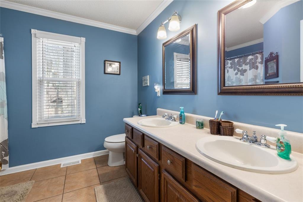 90 Lakeside Drive, Hiram, Georgia image 20