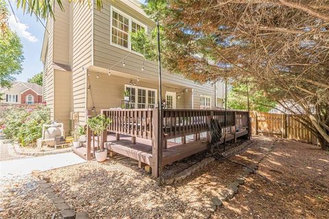 A home in Powder Springs