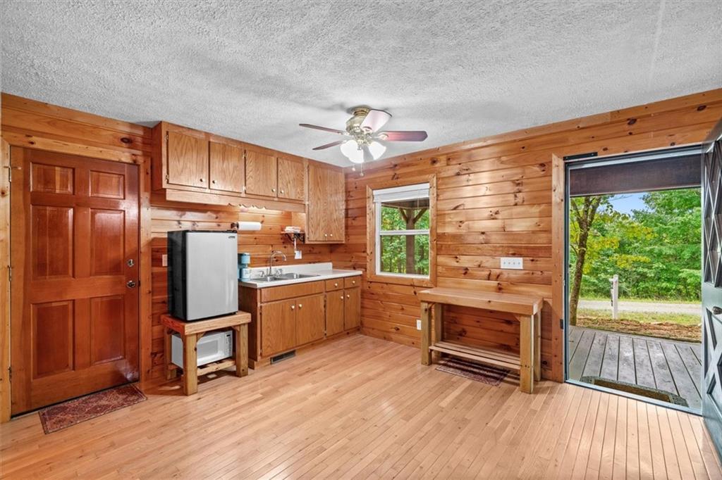 937 Aurora Lane