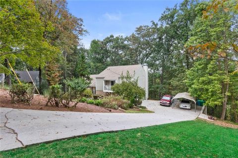 A home in Lilburn