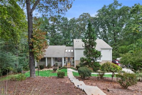 A home in Lilburn