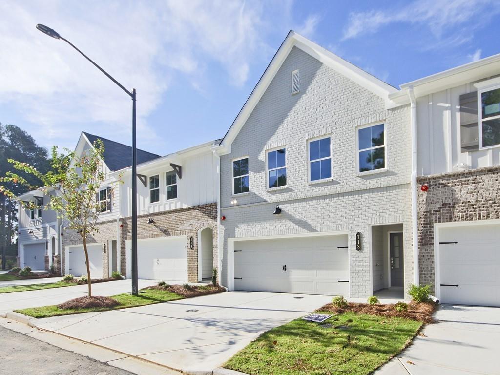 4659 Larkfield Way, Powder Springs, Georgia image 3