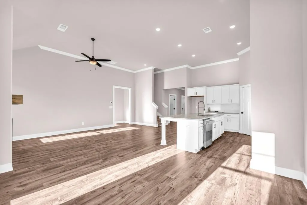 Hartwell, Georgia 30643, United States, 3 Bedrooms Bedrooms, ,3 BathroomsBathrooms,Residential,Active,37358