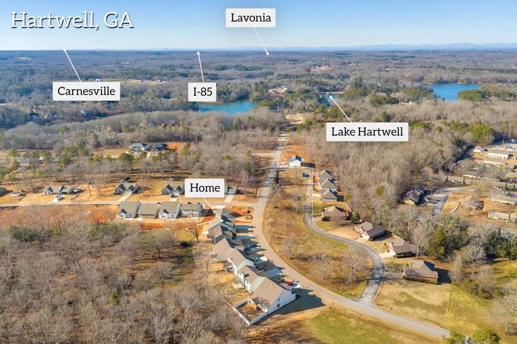 Hartwell, Georgia 30643, United States, 3 Bedrooms Bedrooms, ,3 BathroomsBathrooms,Residential,Active,37358