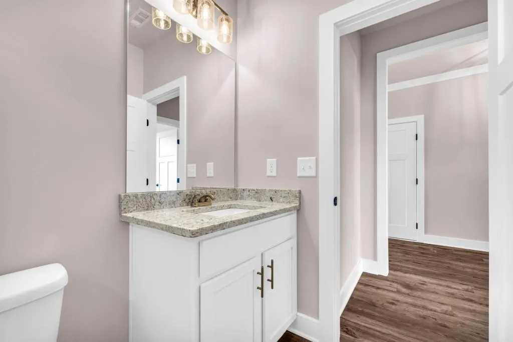 Hartwell, Georgia 30643, United States, 3 Bedrooms Bedrooms, ,3 BathroomsBathrooms,Residential,Active,37358