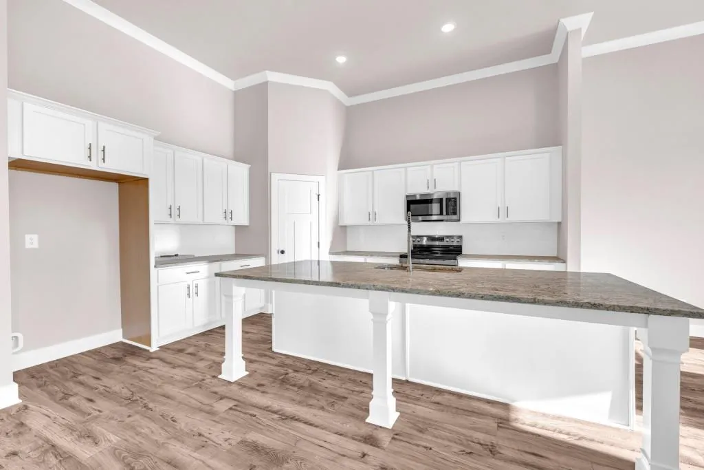 Hartwell, Georgia 30643, United States, 3 Bedrooms Bedrooms, ,3 BathroomsBathrooms,Residential,Active,37358