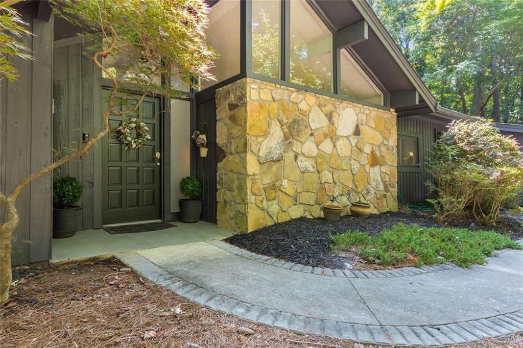 3145 RIVERMONT Parkway