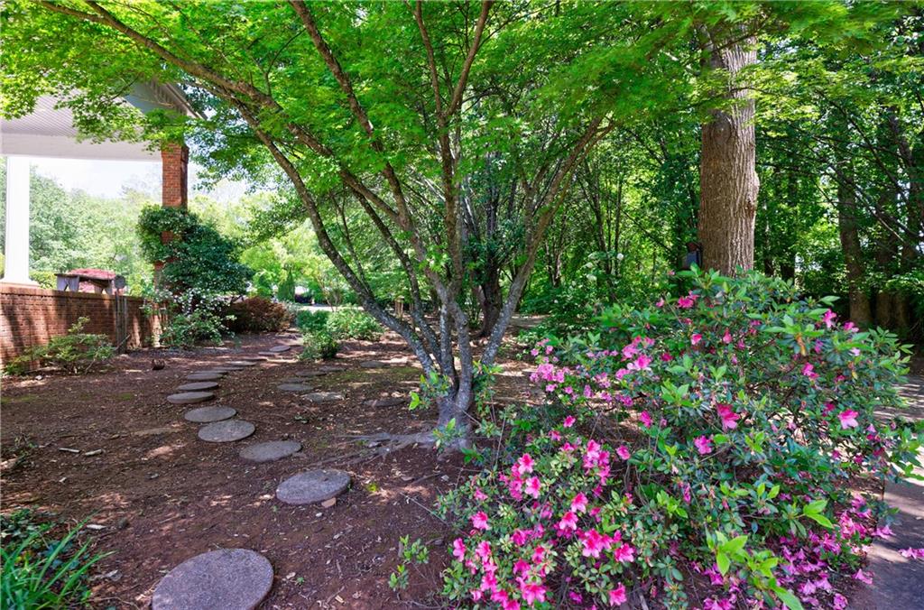 12250 Broadwell Road