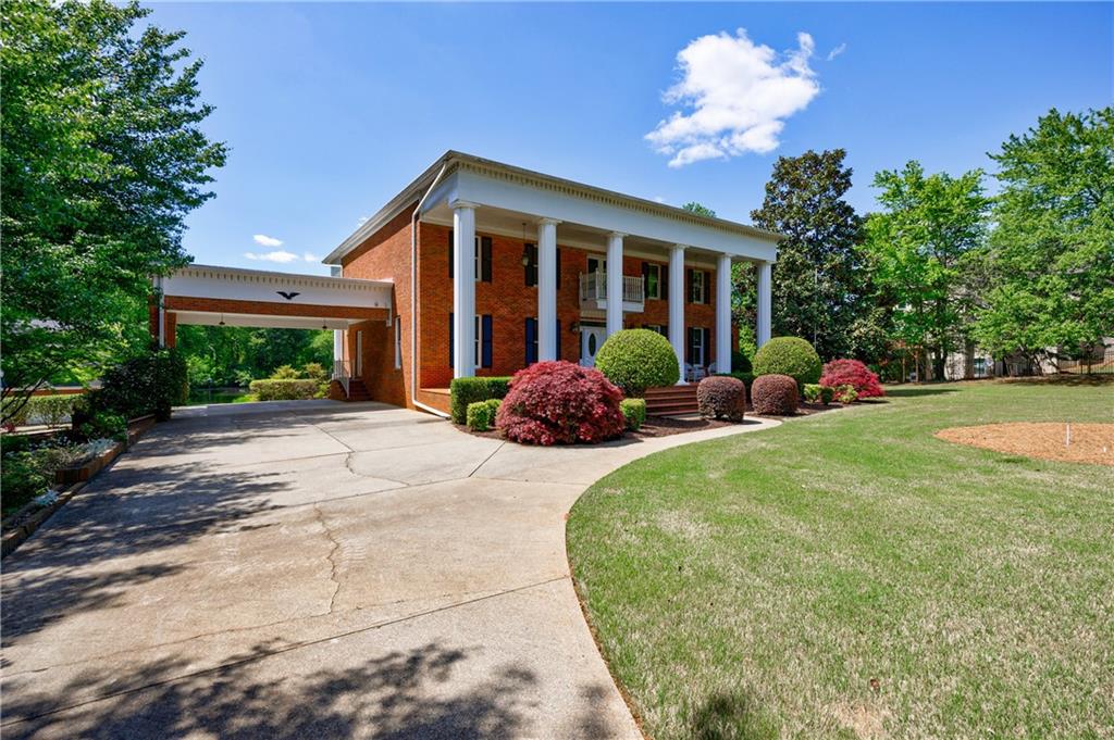 12250 Broadwell Road