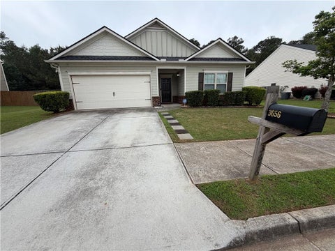 Homes For Sale - 3656 Shale Lane<br/> Conyers, GA 30013
