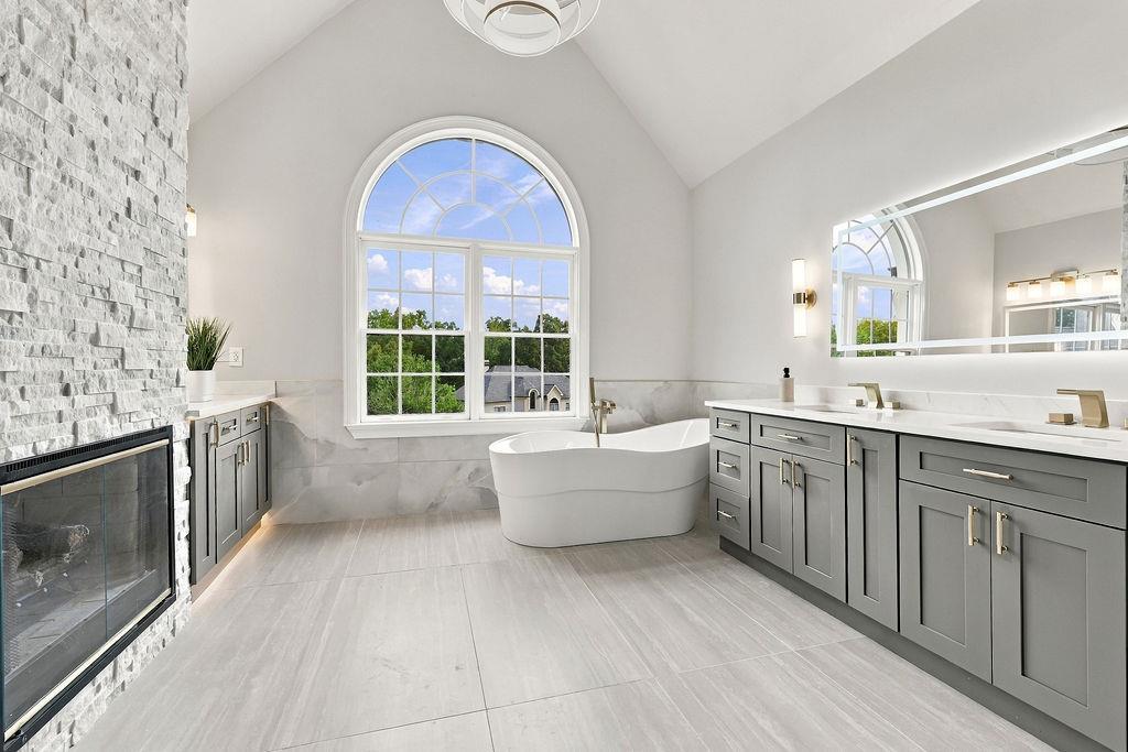 8585 Royal Troon Drive