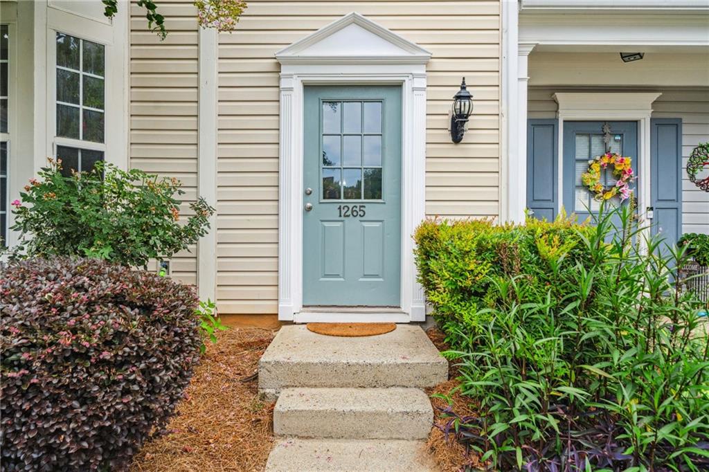 1265 Whitestone Ridge