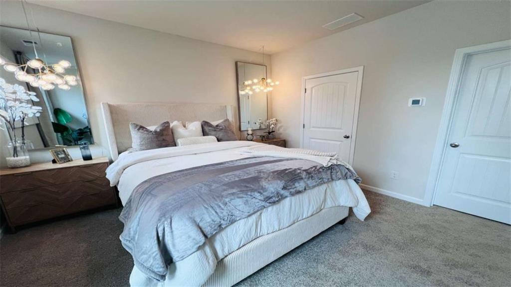 208 College Circle 1008