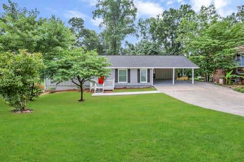 Available for Virtual Tours Only!
Move-ins within one week of approval receive the rest of July RENT FREE!
Reduced $1000 flat security deposit plus one free month on a 13-month lease, if qualified. First full month receives rent concession.
Ready Now! Stunningly renovated 4 bedroom 2 bathroom home in Lilburn. Call to schedule a viewing today, this wont last long!
Excalibur Homes does not advertise on Facebook or Craigslist. Be advised that the sq ft and other features provided may be approximate. Prices and/or availability dates may change without notice. Lease terms 12 months or longer. Application fee is a non-refundable $75 per adult over 18 years of age. One-time $200 Administrative fee due at move-in. Most homes are pet-friendly. Breed restrictions may apply. Rental insurance required.