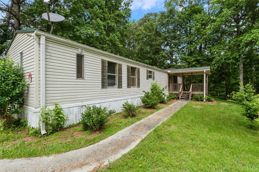 4934 Pickys Hollow SE