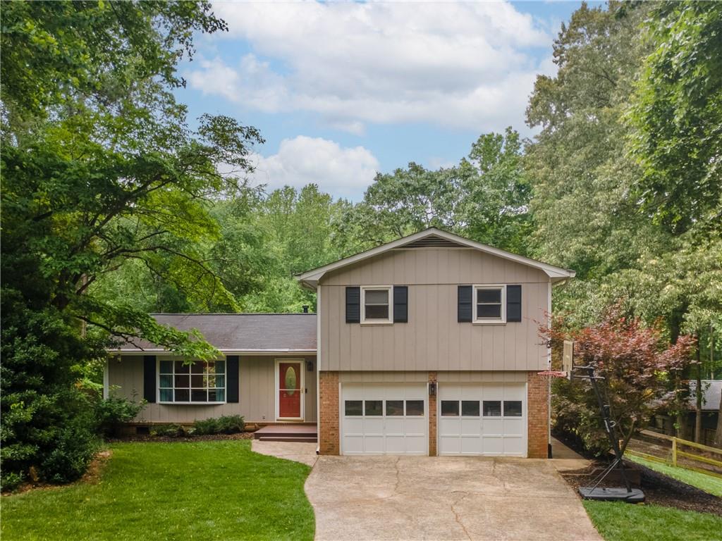 287 West Wind Drive, Lilburn, Georgia image 1
