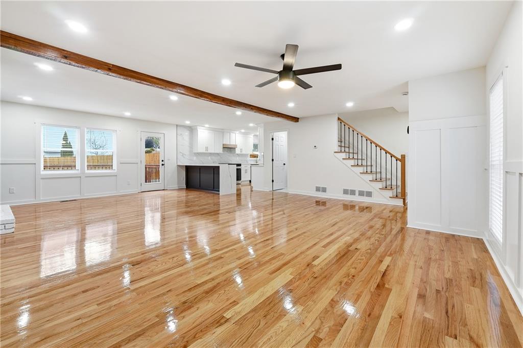 2348 Marneil Drive NE