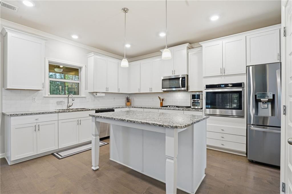 7534 Brook Rose Way