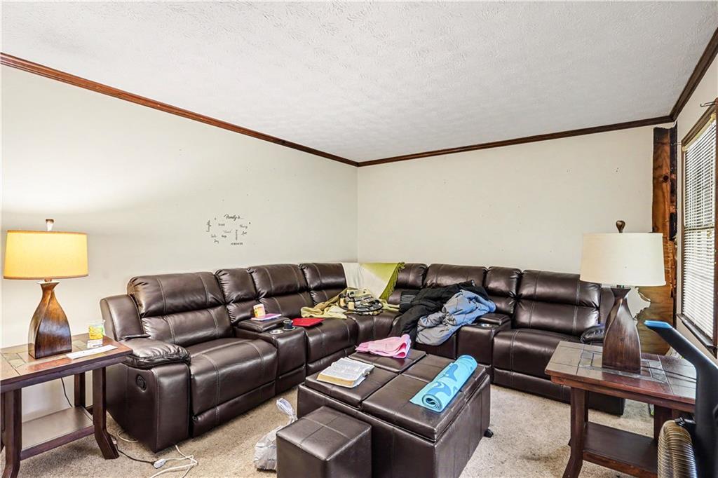 1338 Oakdale Drive
