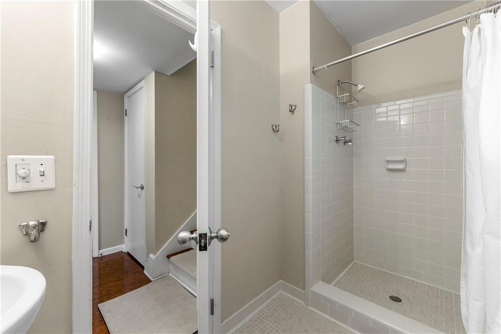 3300 Old Mill Court, Decatur, Georgia image 28