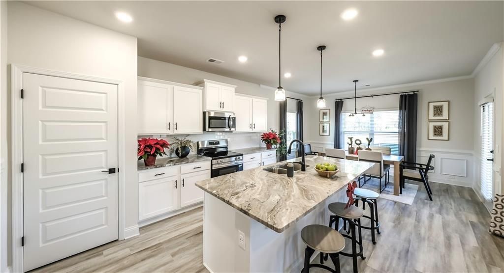 Photo of 213 Laney Drive, Carrollton, GA 30117 (MLS # 7727027)